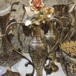 گلدان رومیزی برنزی مدل دسته دار